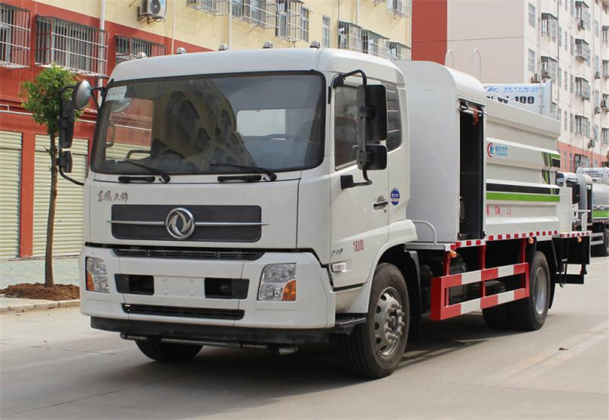 東風(fēng)天錦抑塵車(chē) 國(guó)六