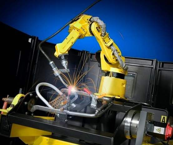 产品简介:霸州市子阳机器人科技从事自动化焊接设备,工厂自动